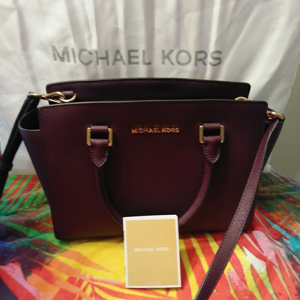 🚫SOLD...Michael Kors purse